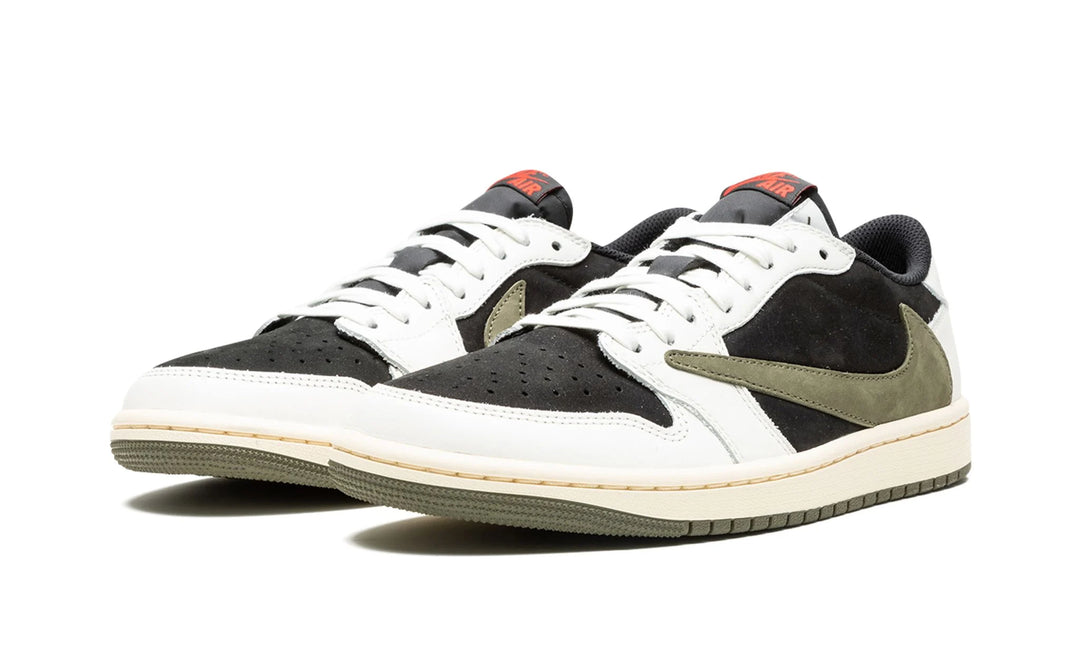 AIR JORDAN 1 LOW OG WMNS "Travis Scott - Olive"