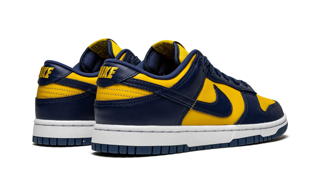 DUNK LOW "Michigan"